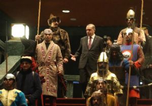 Saray da Bir İlk!